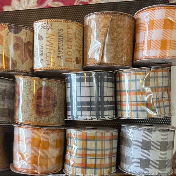 Brand New! Decorative Ribbon Set - Picture 2 of 5